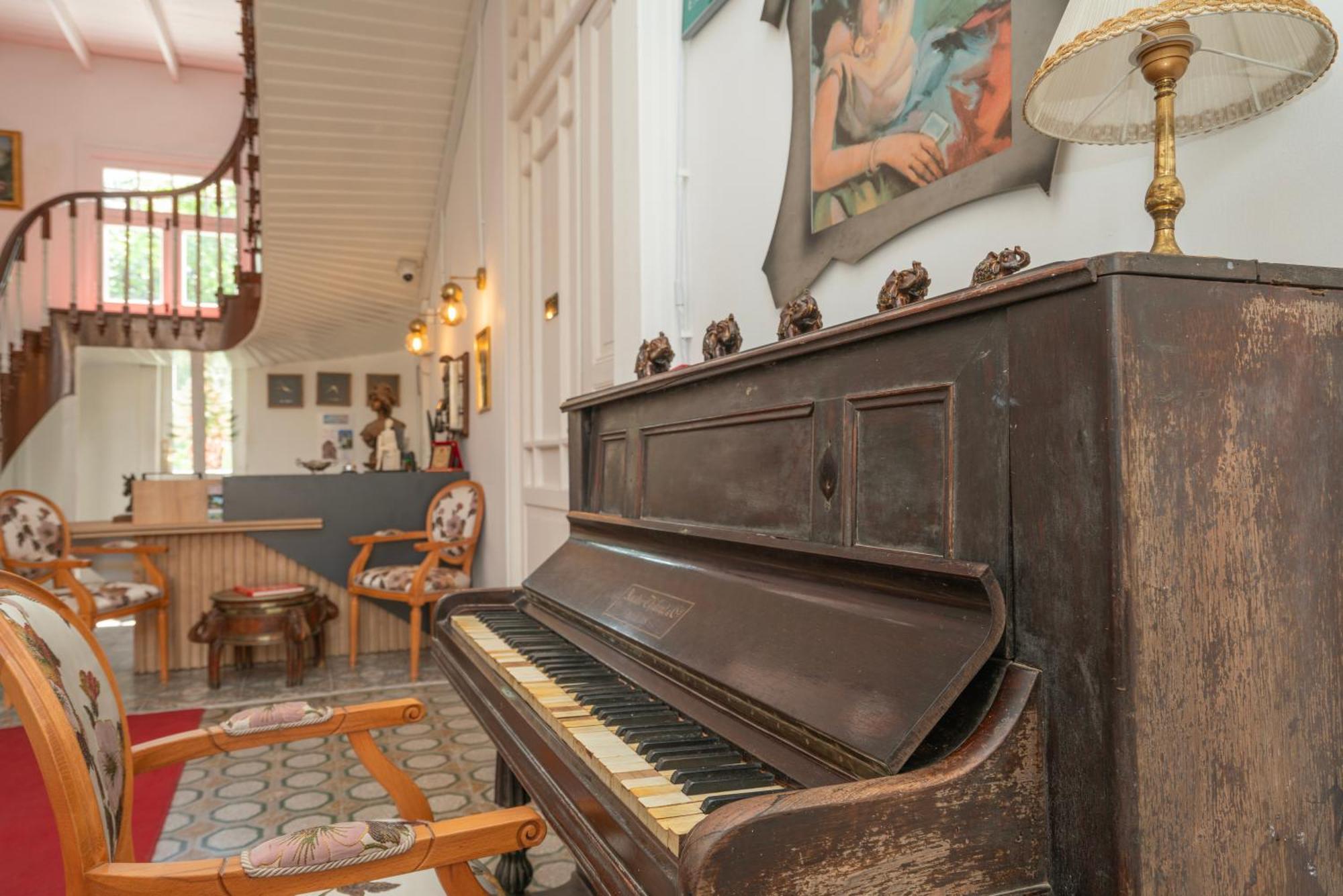 Kensington Prince'S Island Historical Mansion Adalar Exterior photo